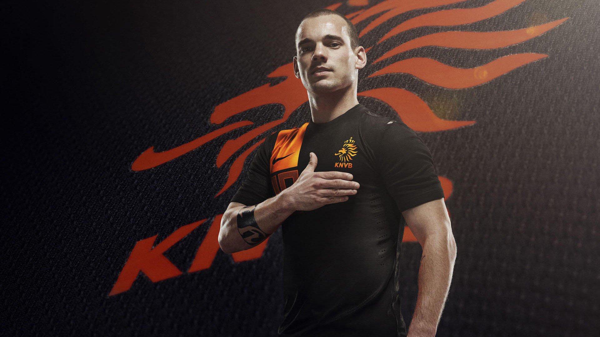 方硕赛后力挺李楠，战术执行不力，责任在于球员