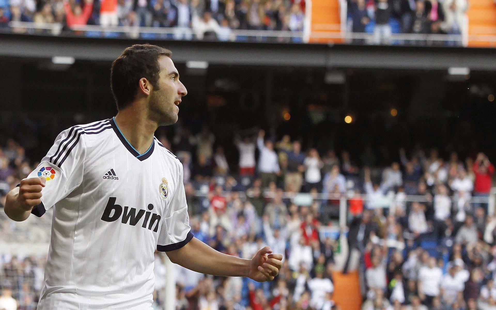 西班牙人高层剖析同城经济生态，巴萨模式揭示游客经济潜力，加泰罗尼亚足球迎来新赛道